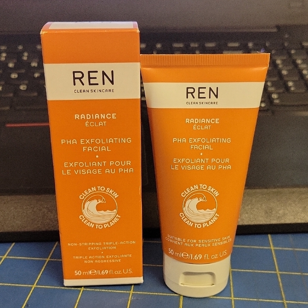 Radiance Radiance PHA Exfoliating Facial 30ml New